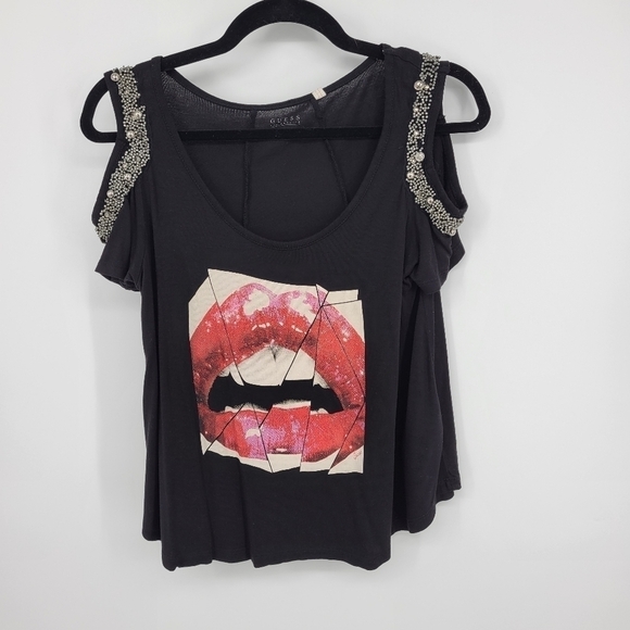 Guess Cold Shoulder Beaded Tee sz S - Picture 8 of 14